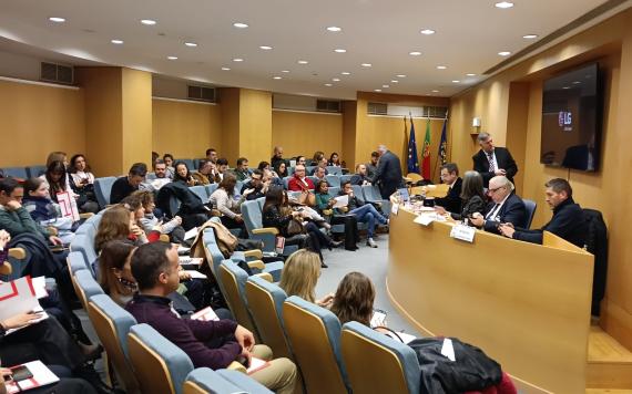 Sessão de trabalho sobre o tráfico de pessoas e criminalidade conexa